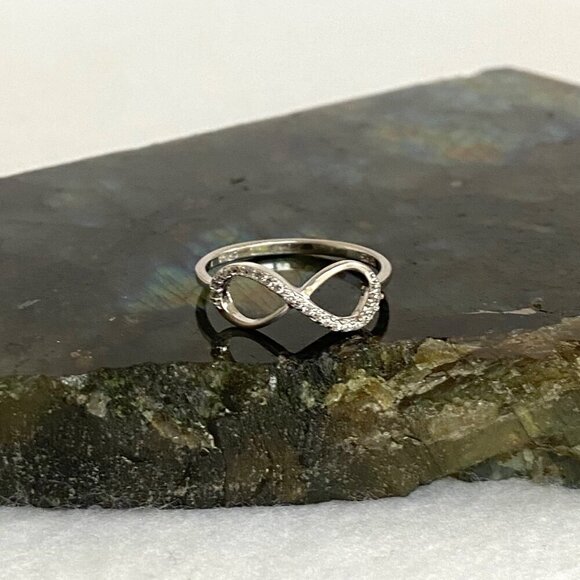 Sterling Silver 925 YGI Round Cubic Zirconia CZ Infinity Symbol Ring Size 7.75 - Picture 13 of 16